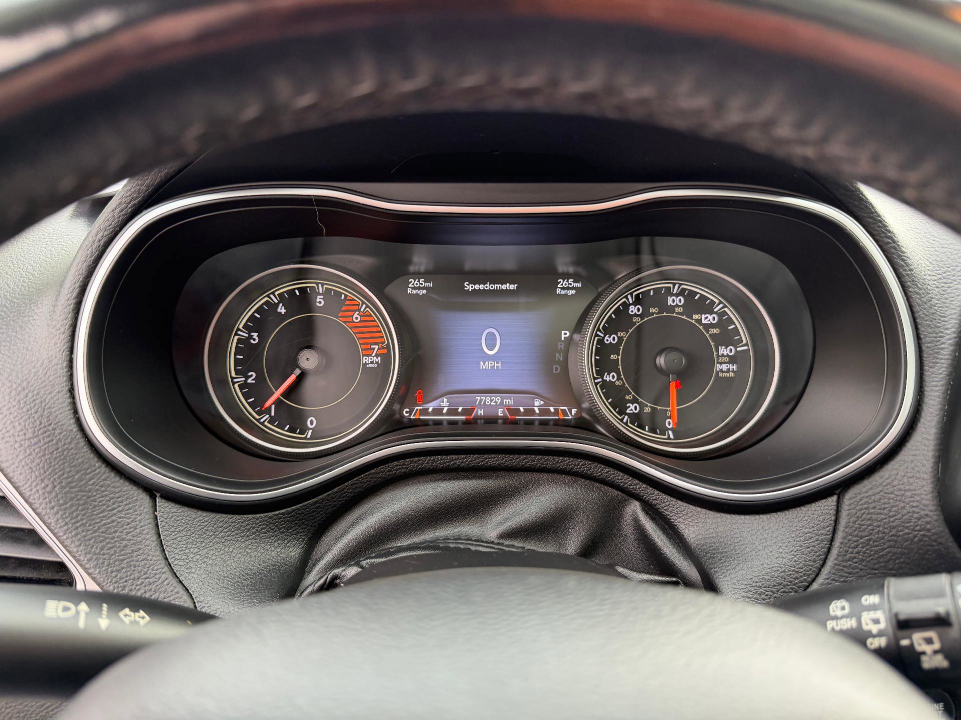 Used 2020 Jeep Cherokee Limited image 21