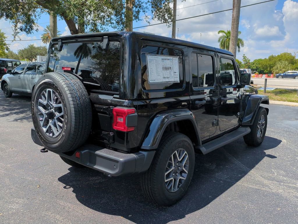 New 2025 Jeep Wrangler Sahara image 5
