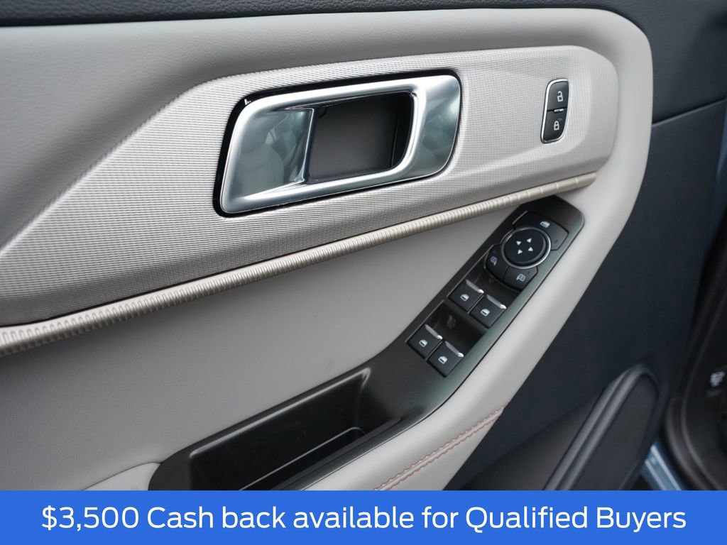 New 2026 Ford Explorer Active w/ Active Comfort Package image 29