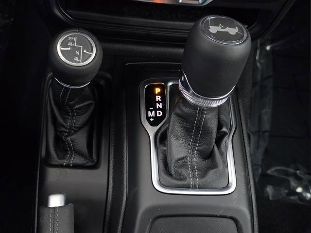 New 2026 Jeep Wrangler Unlimited Sahara AWD/4WD image 23