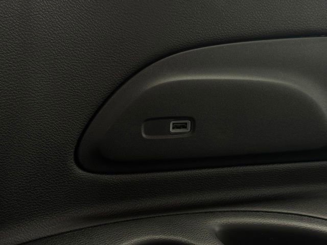 New 2026 Chrysler Pacifica Limited w/ Uconnect Theater Family Group image 22