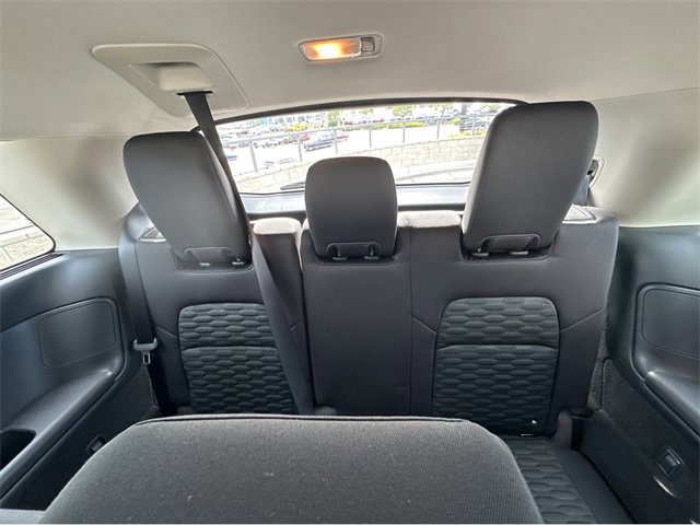 Used 2022 Nissan Pathfinder SV image 23