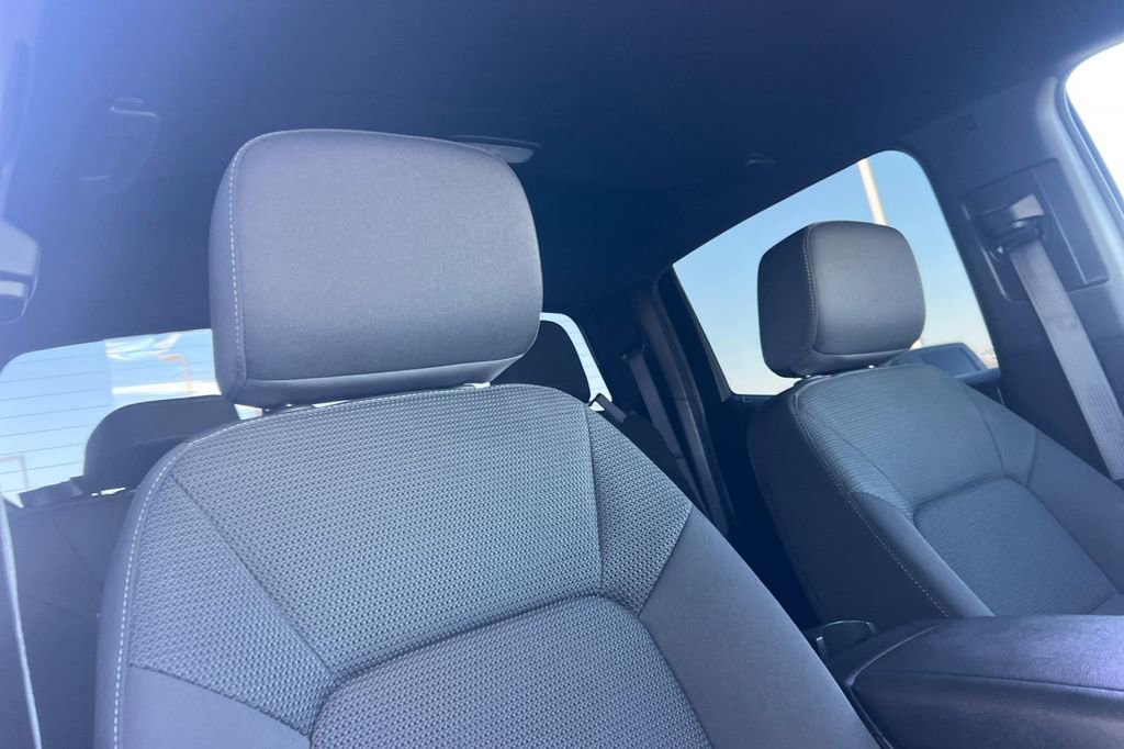 Used 2023 Chevrolet Colorado LT w/ LT Convenience Package II image 20