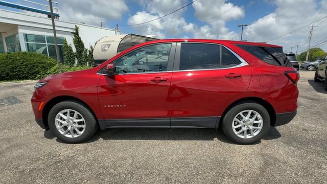 Used 2024 Chevrolet Equinox LT w/ LPO, Floor Liner Package AWD/4WD image 5