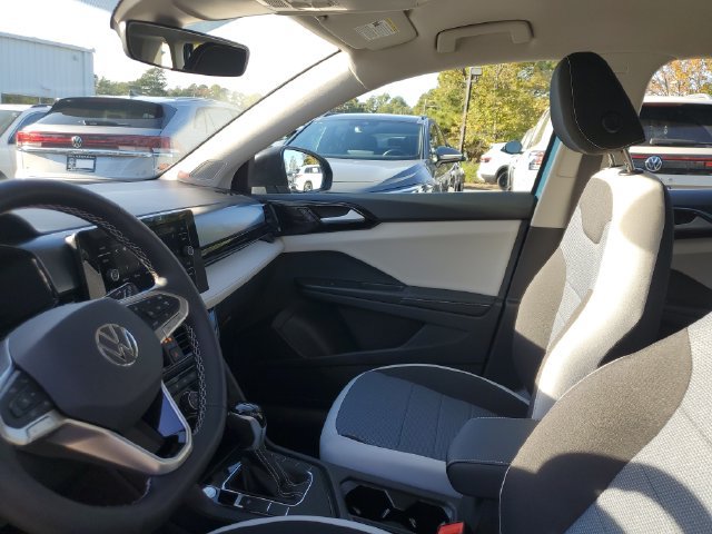 New 2027 Volkswagen Taos S FWD image 23