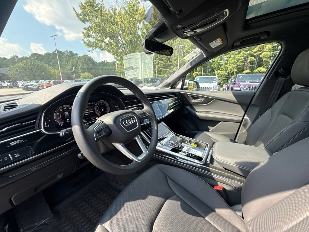 Used 2026 Audi Q7 3.0T Premium Plus AWD/4WD image 9