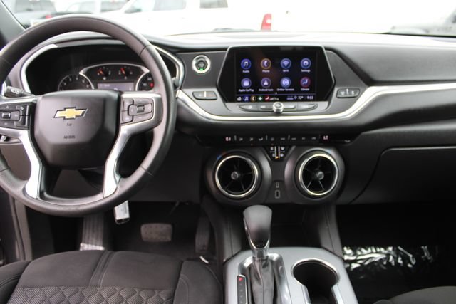 Used 2021 Chevrolet Blazer LT FWD image 13