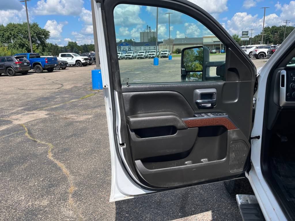 Used 2017 GMC Sierra 2500 SLE AWD/4WD image 11
