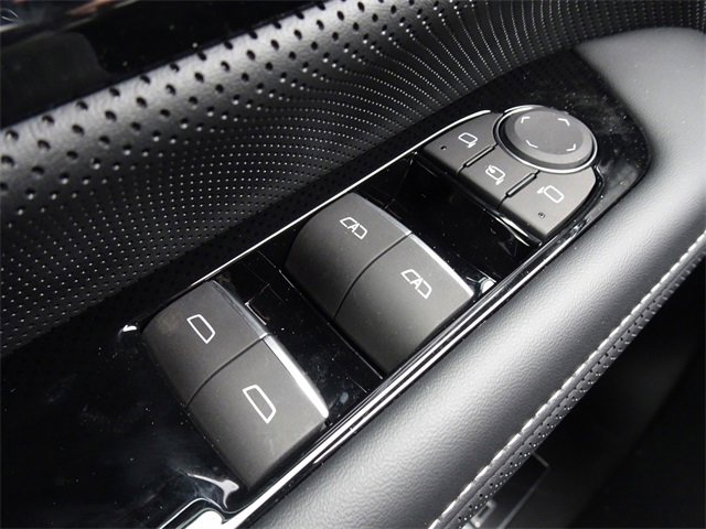 New 2025 GMC Sierra EV Denali image 21