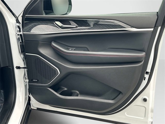 Used 2022 Jeep Grand Cherokee Trailhawk image 23