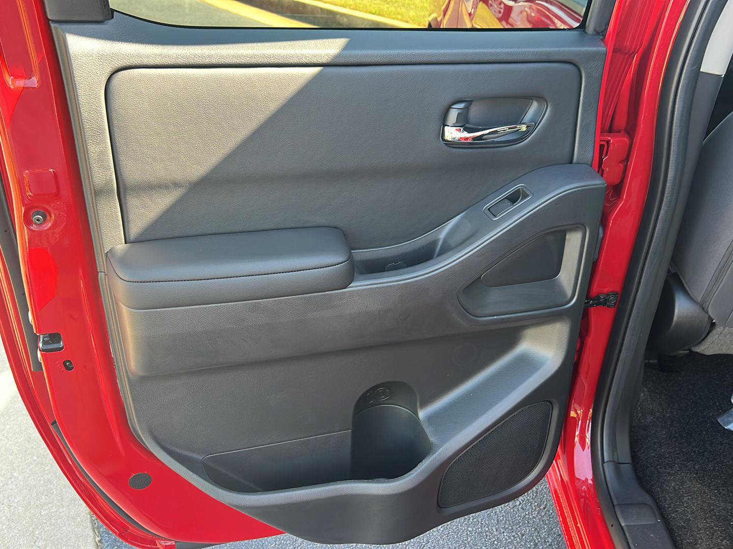 New 2026 Nissan Frontier SV w/ SV Convenience Package RWD image 17