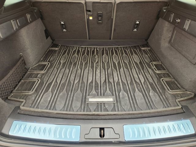 Used 2026 Land Rover Range Rover Velar Dynamic SE image 30