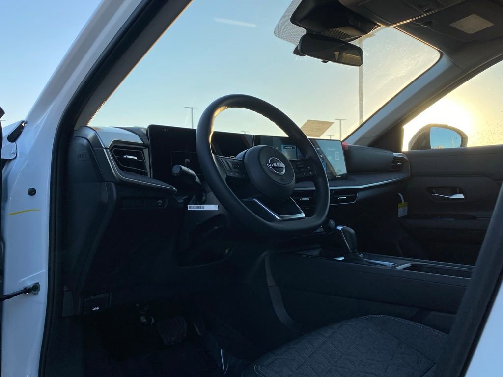 New 2026 Nissan Kicks SV w/ SV Premium Package image 10