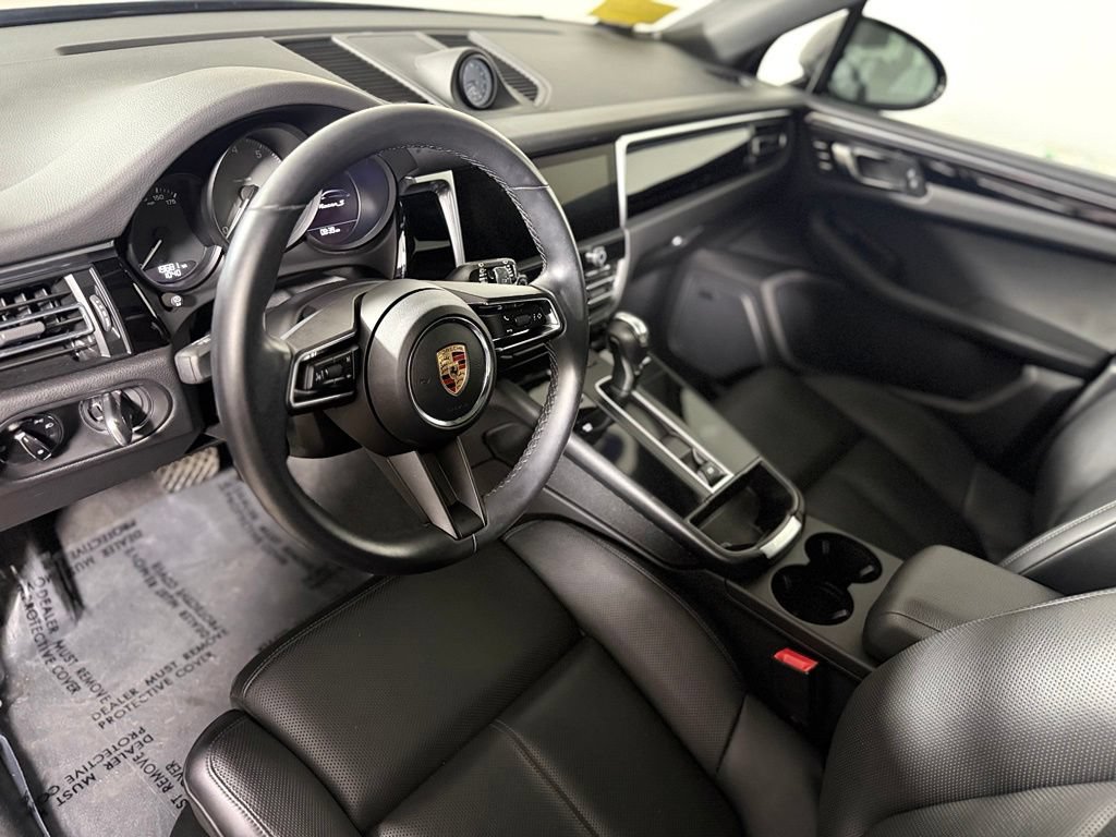 Used 2023 Porsche Macan S AWD/4WD image 20