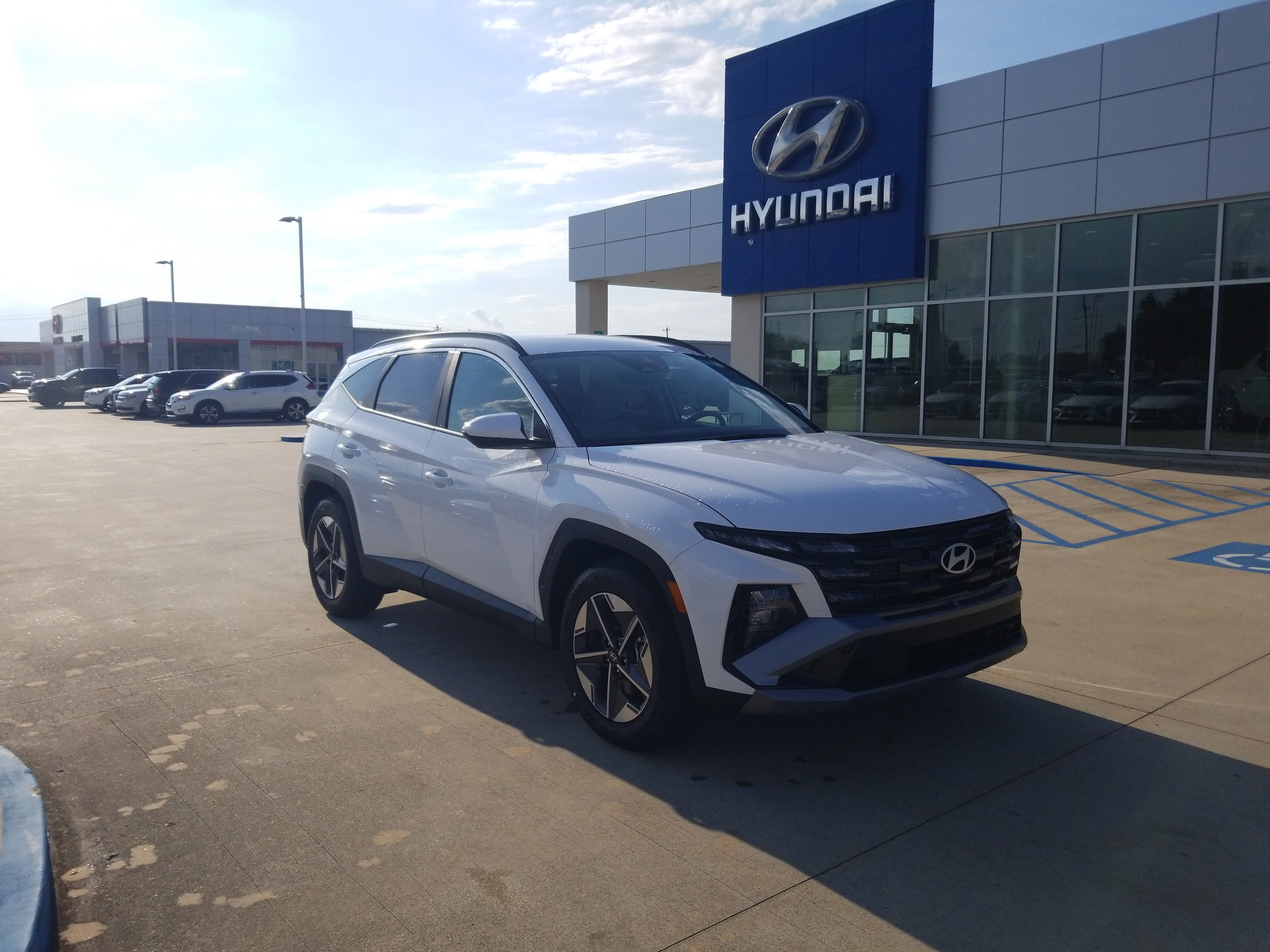 New 2026 Hyundai Tucson SEL image 1