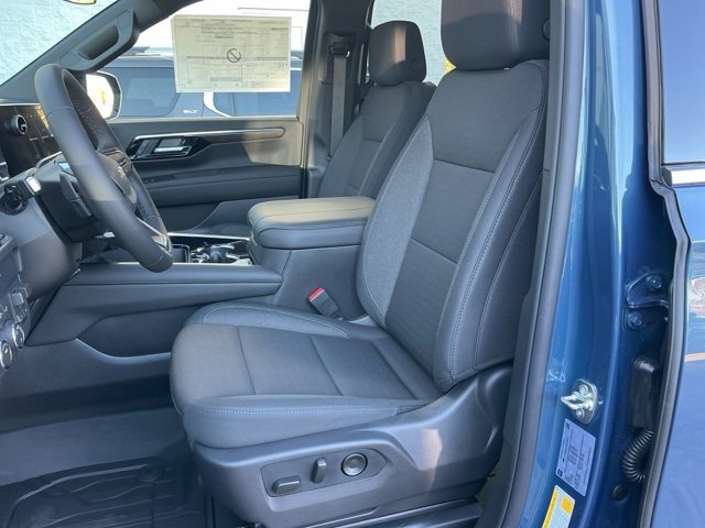 New 2026 Chevrolet Suburban LS image 15