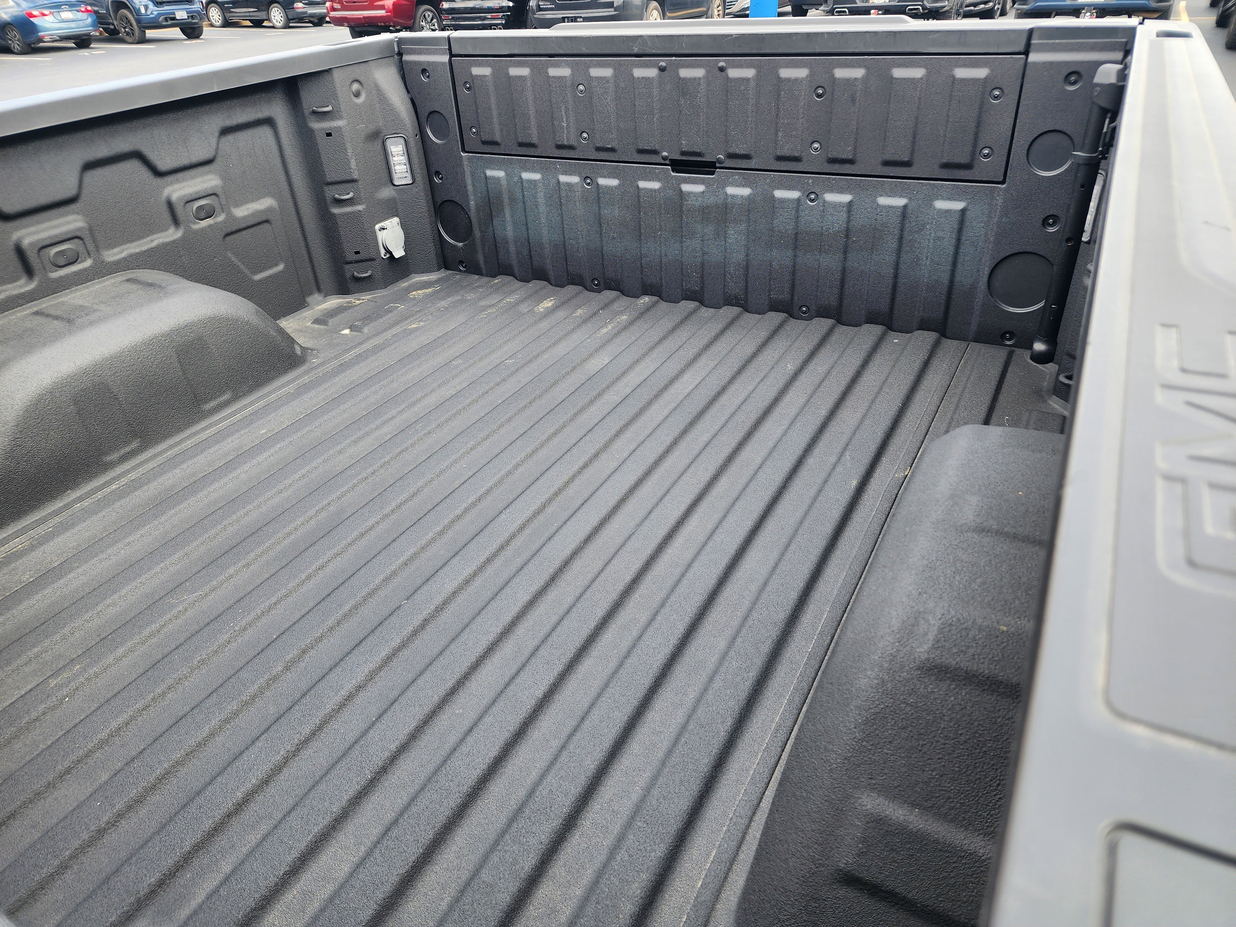 Used 2024 GMC Sierra 1500 Denali Ultimate image 13
