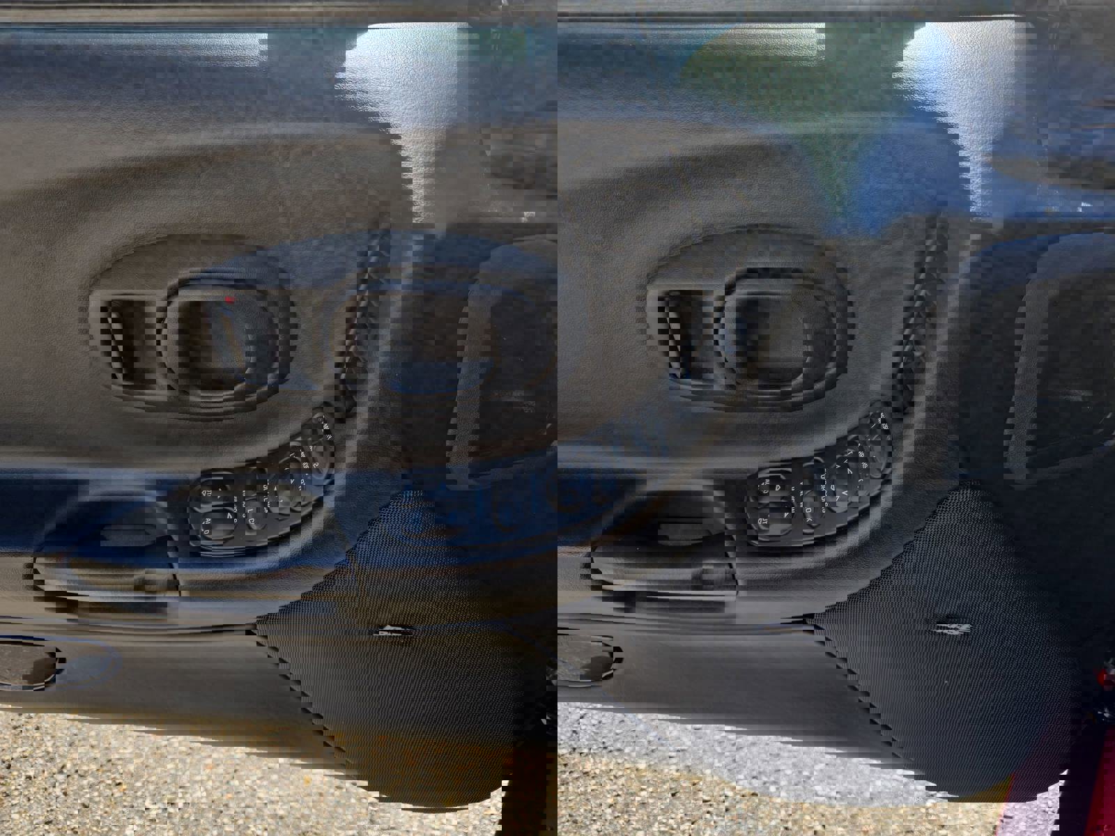 Used 2004 Chevrolet Corvette NA w/ Preferred Equipment Group image 29