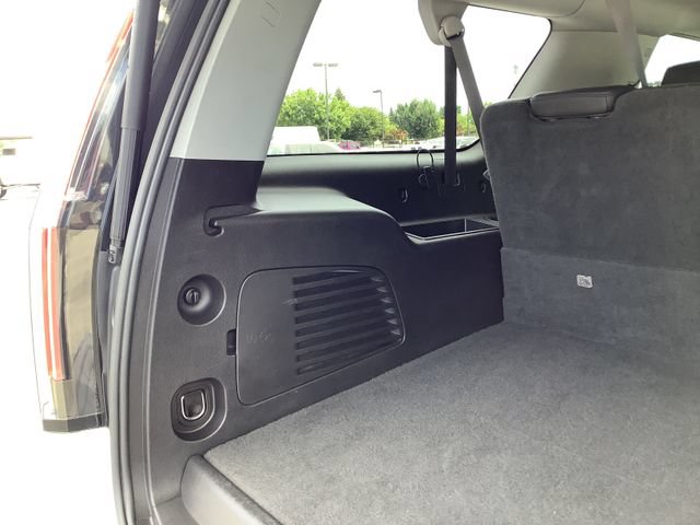 Used 2015 Cadillac Escalade ESV Luxury RWD image 32