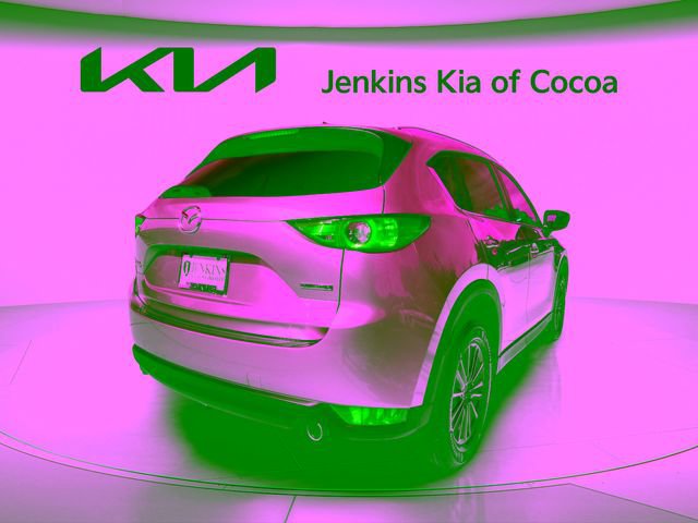 Used 2020 MAZDA CX-5 Touring FWD image 5