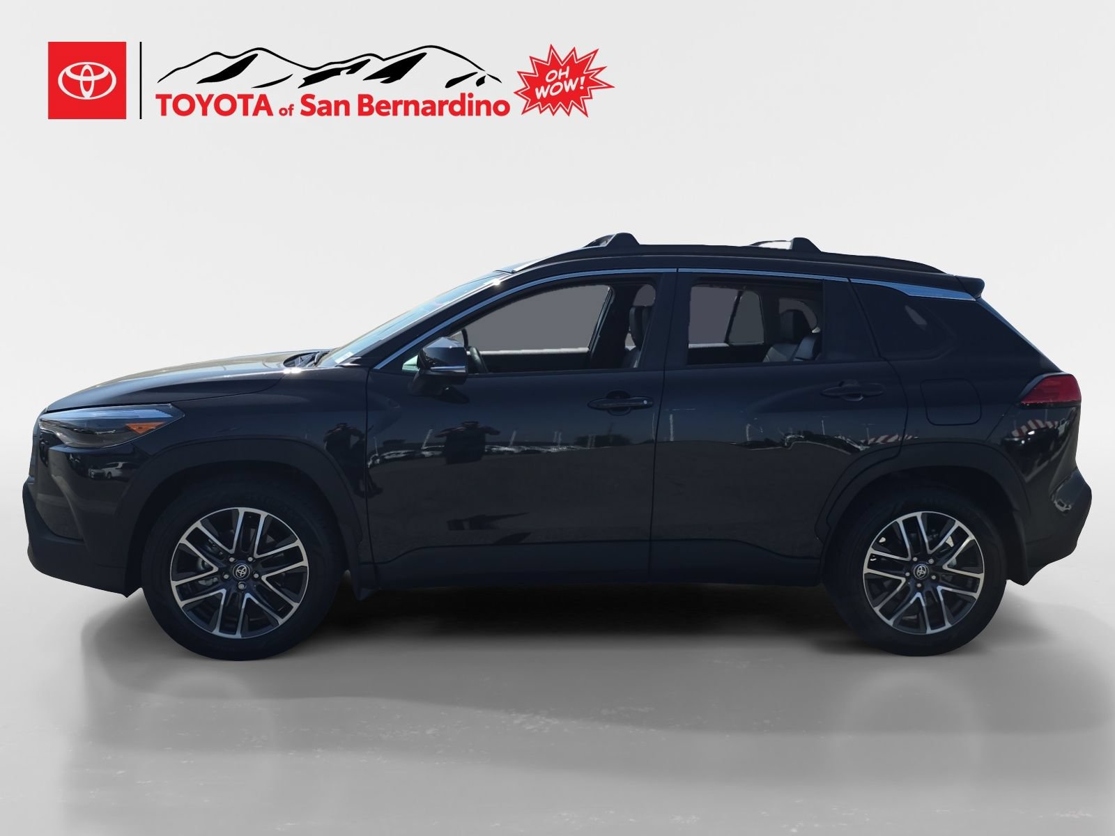 Certified 2026 Toyota Corolla Cross XLE w/ Convenience Package FWD image 2