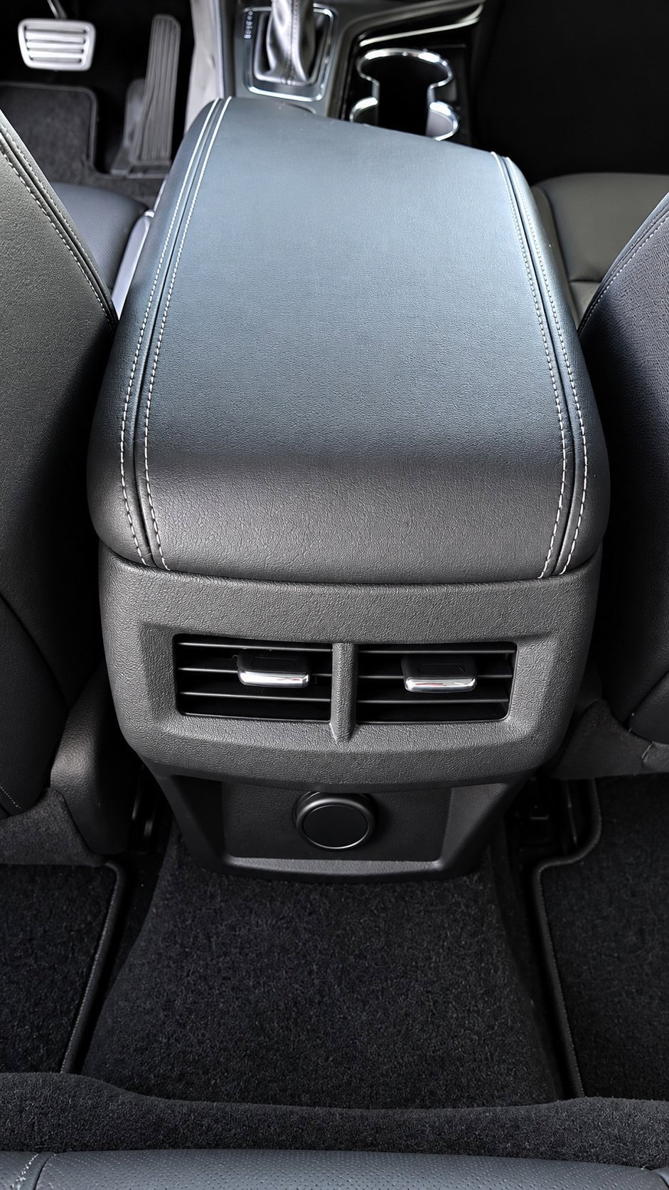 Certified 2024 Cadillac CT4 Luxury RWD image 19