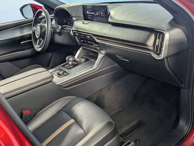 Used 2025 MAZDA CX-90 3.3 Turbo S w/ Premium Package image 16