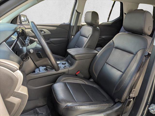 Used 2021 Chevrolet Traverse LT w/ LT Premium Package AWD/4WD image 18