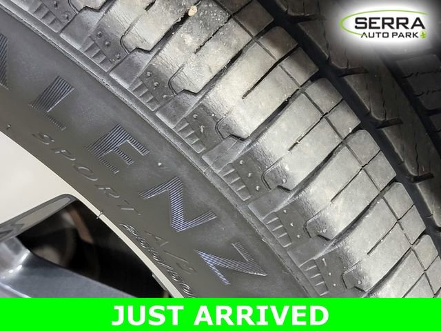 Used 2023 Honda Pilot Touring image 11