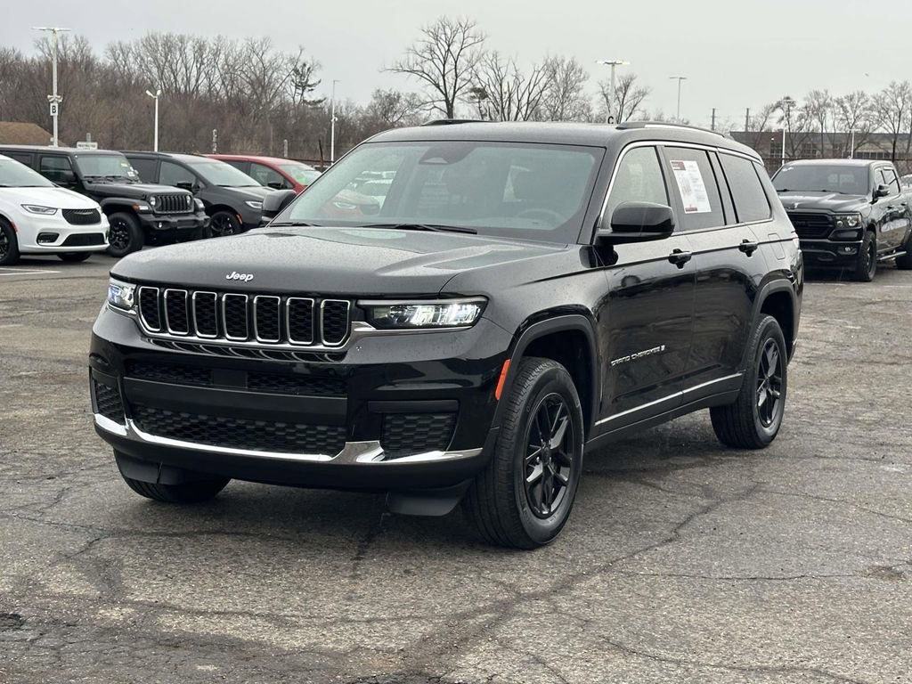 Used 2023 Jeep Grand Cherokee L Laredo w/ Luxury Tech Group I image 7