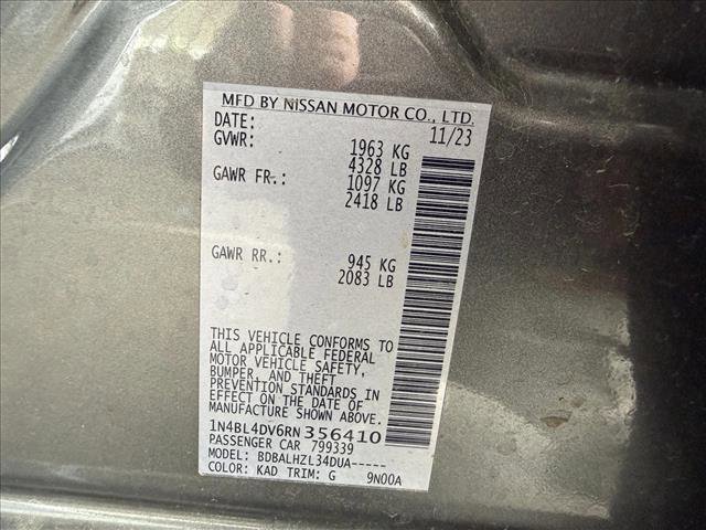 Used 2024 Nissan Altima 2.5 SV image 25