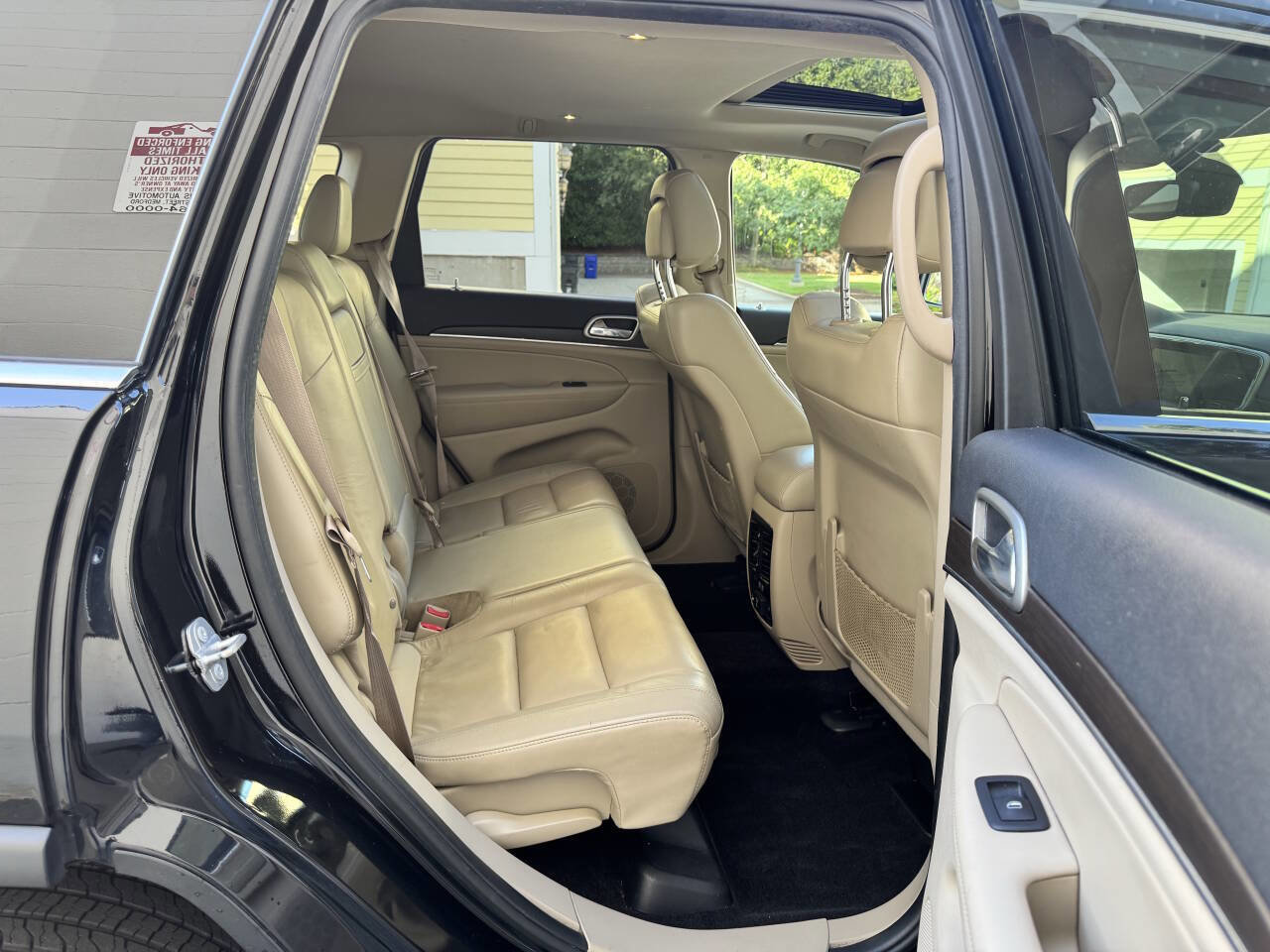 Used 2018 Jeep Grand Cherokee Limited image 18