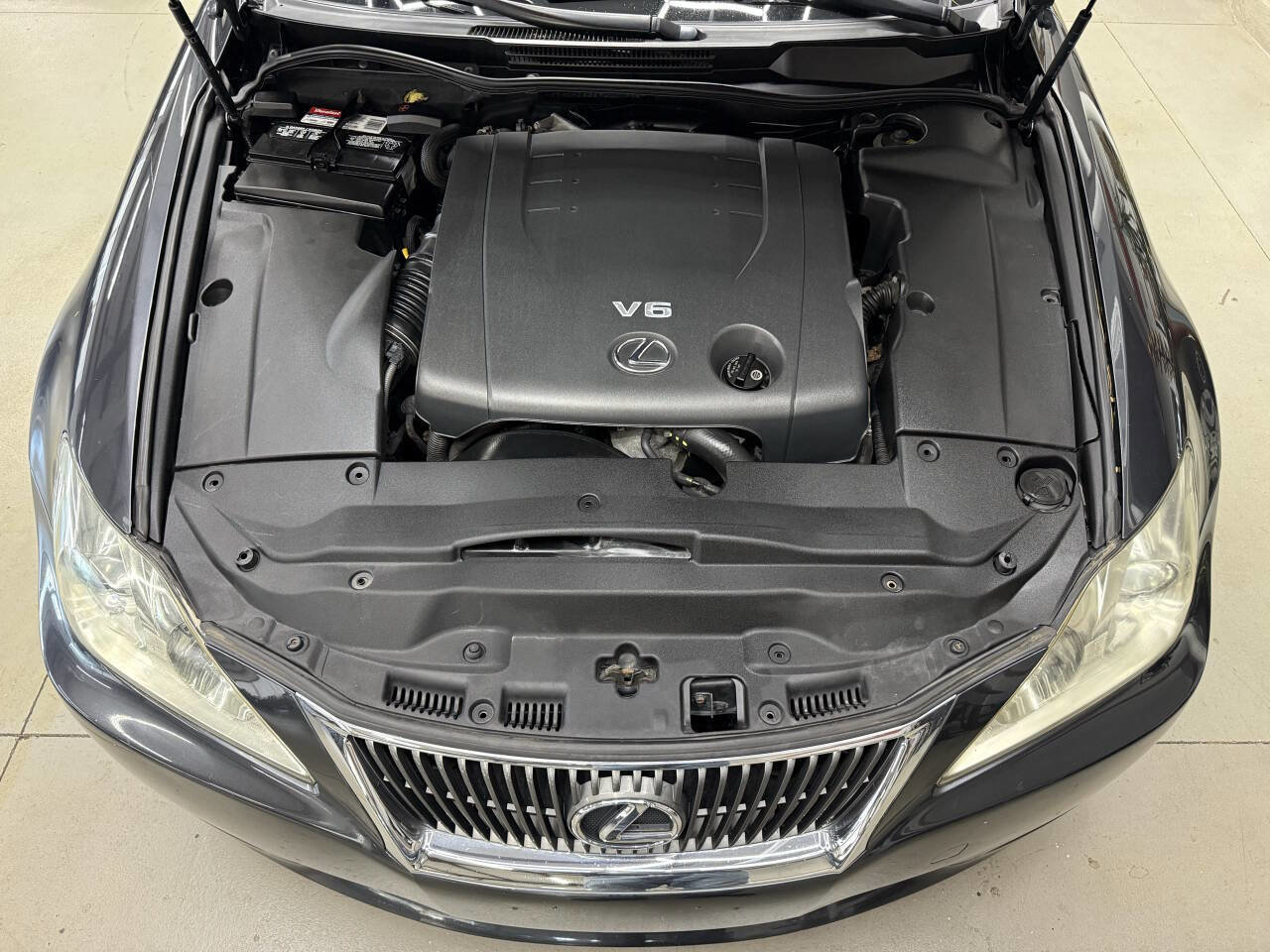 Used 2009 Lexus IS 250 AWD image 7