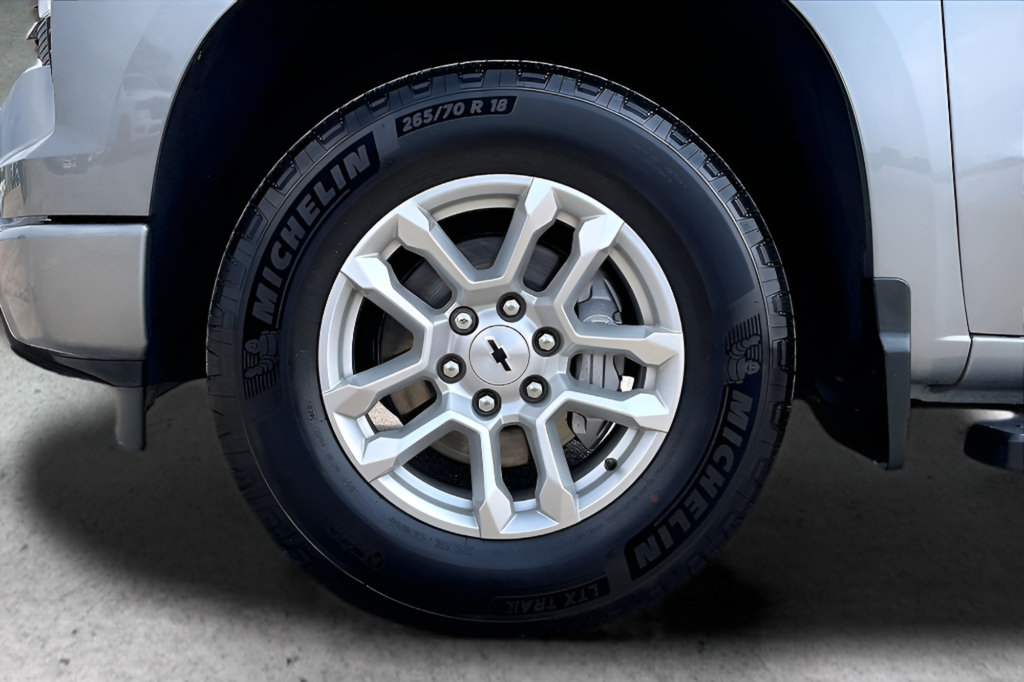 Used 2023 Chevrolet Silverado 1500 RST RWD image 35