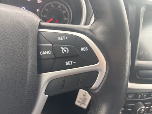 Used 2015 Jeep Cherokee Trailhawk w/ Leather Interior Group image 24