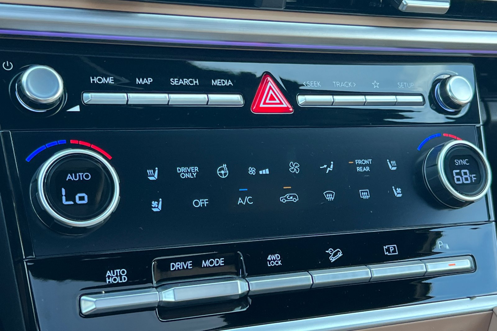 New 2027 Hyundai Santa Fe Limited AWD/4WD image 23