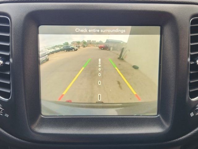 Used 2021 Jeep Compass Trailhawk image 6