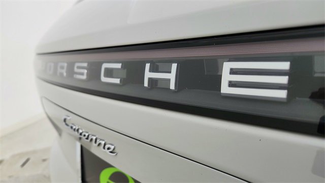 Used 2022 Porsche Cayenne image 17