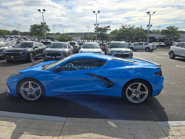 Used 2025 Chevrolet Corvette Stingray Coupe w/ Battery Protection Package image 5