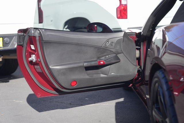 Used 2007 Chevrolet Corvette Convertible w/ Preferred Equipment Group image 26