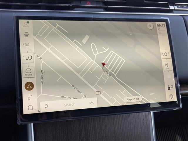 New 2026 Land Rover Range Rover SE image 14