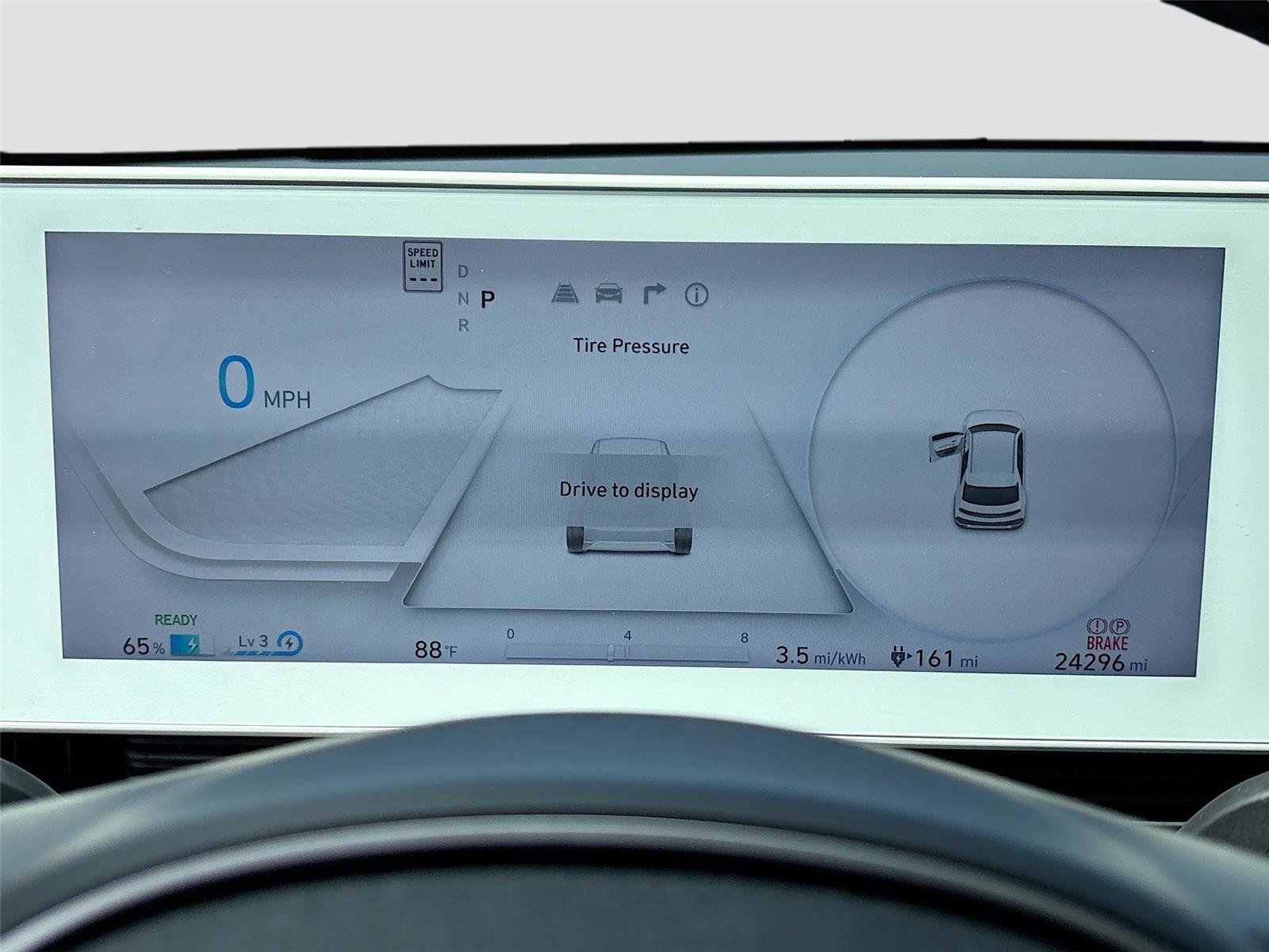 Used 2024 Hyundai Ioniq 5 SEL RWD image 12