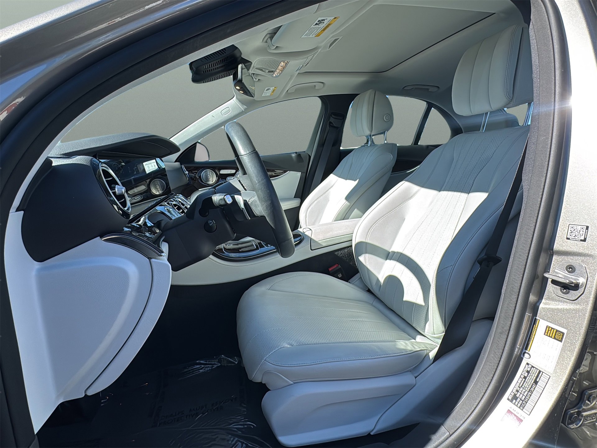 Certified 2023 Mercedes-Benz E 450 4MATIC Sedan image 13