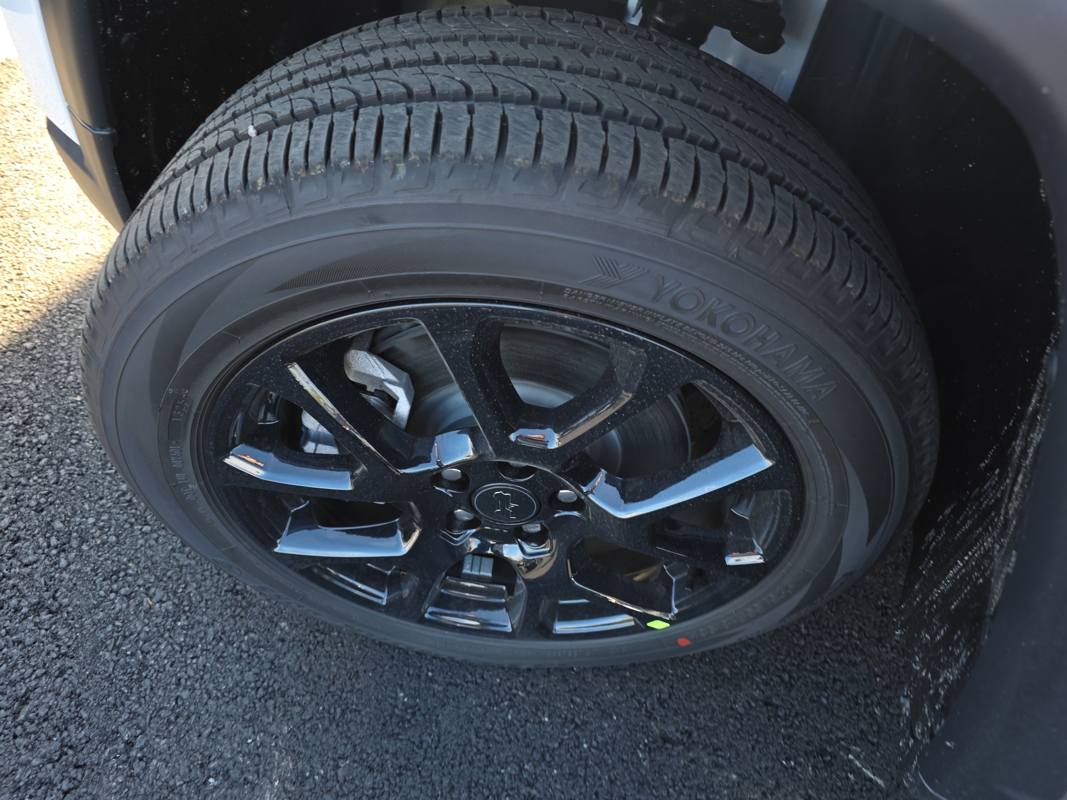 New 2026 Jeep Compass Latitude image 30