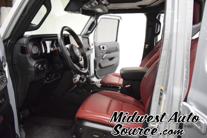Used 2024 Jeep Wrangler Unlimited Rubicon 392 image 16