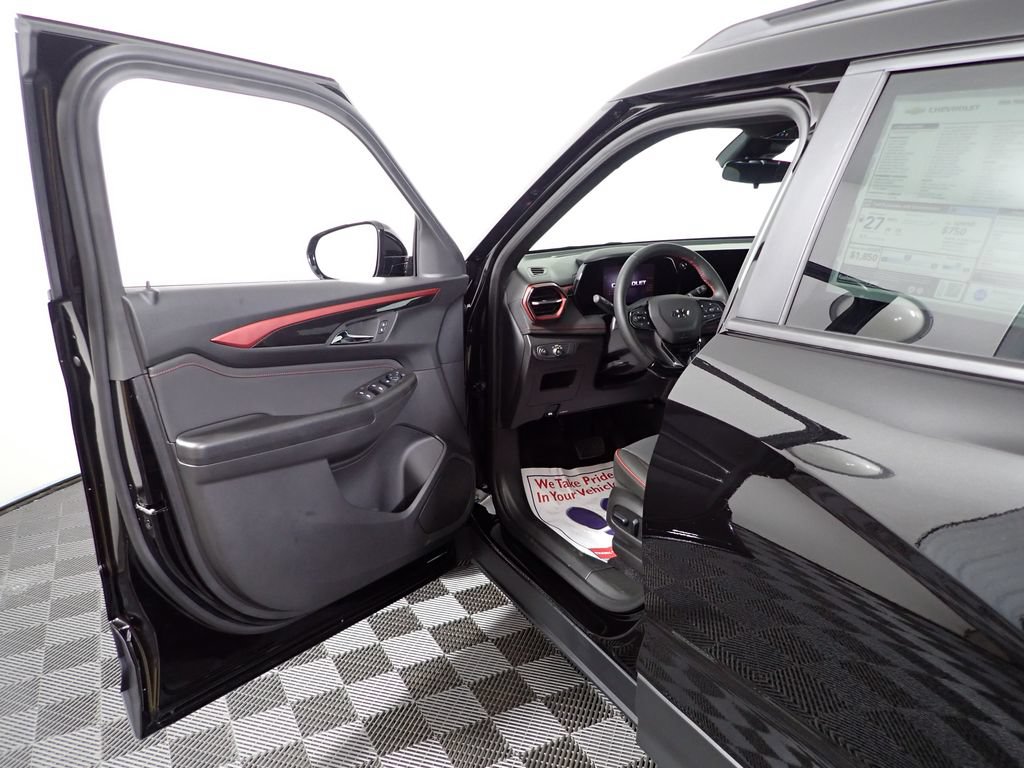 New 2026 Chevrolet TrailBlazer RS w/ Driver Confidence Package AWD/4WD image 18
