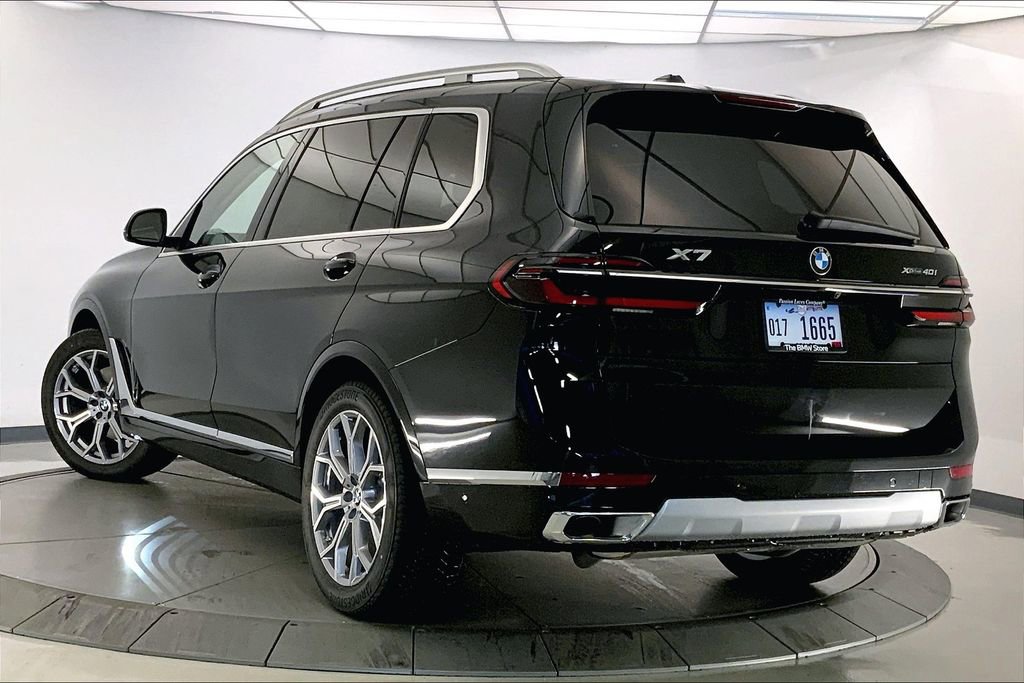 New 2026 BMW X7 xDrive40i image 2
