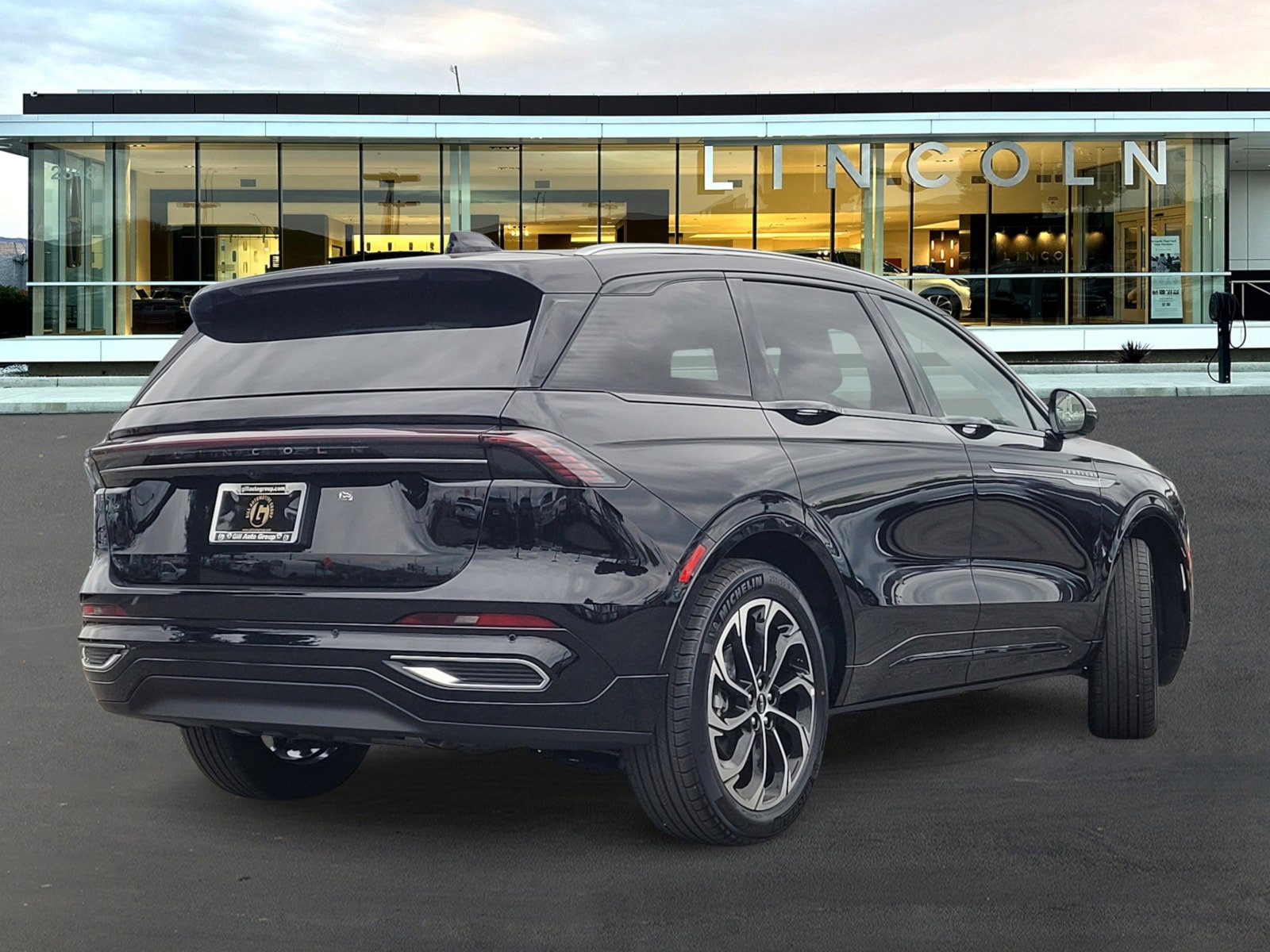 New 2025 Lincoln Nautilus Reserve image 4