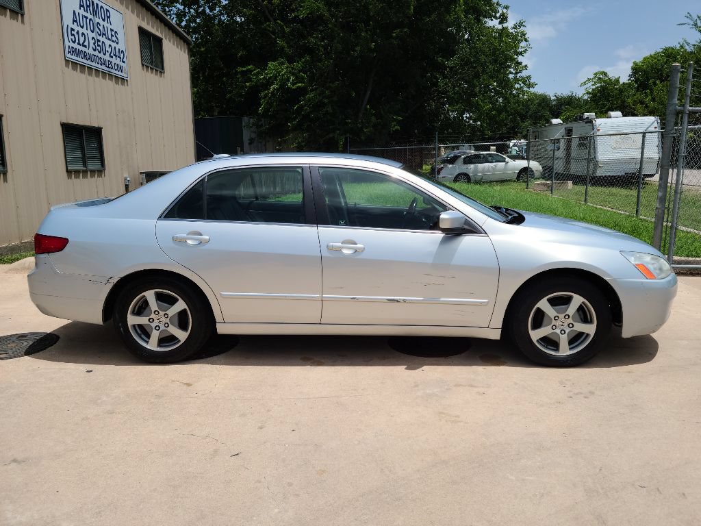 Used 2005 Honda Accord Hybrid Sedan image 2