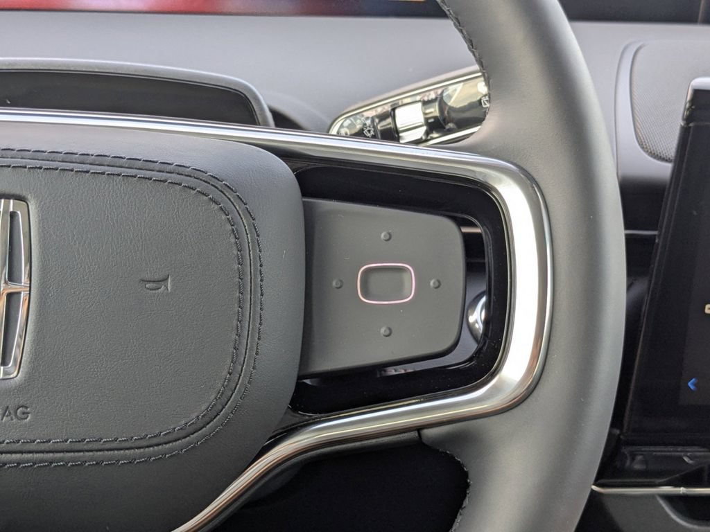 New 2026 Lincoln Nautilus Reserve AWD/4WD image 29